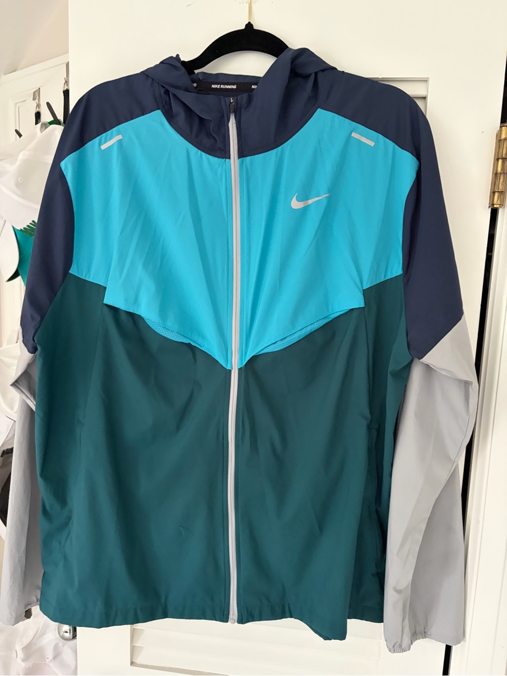 Nike Colorblock Hooded Running Jacket - Teal, Aqua & Navy